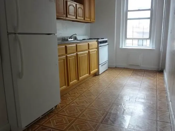 307 West 143rd Street image 1 of 4