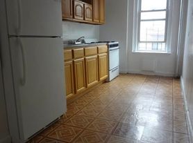 307 W 143rd St, New York, NY
