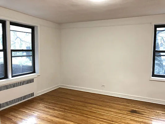 Rented by Lang Realty LLC | media 3