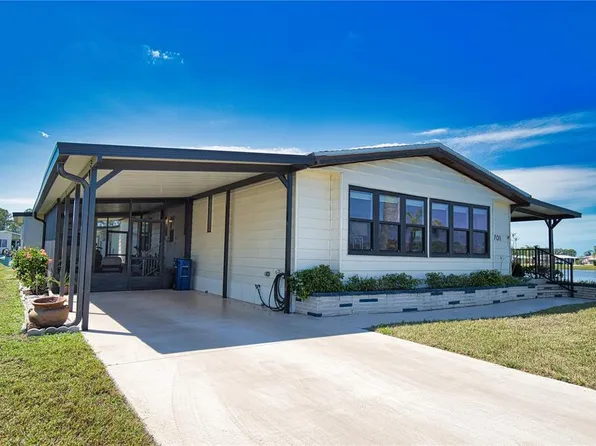 701 Del Luna Dr, North Port, FL 34287