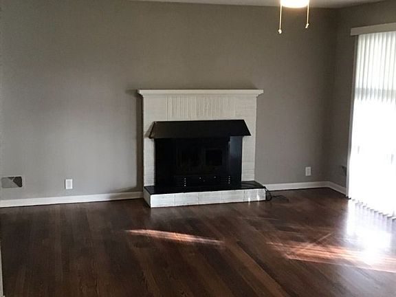 5th image of 7719 Arlington Ave