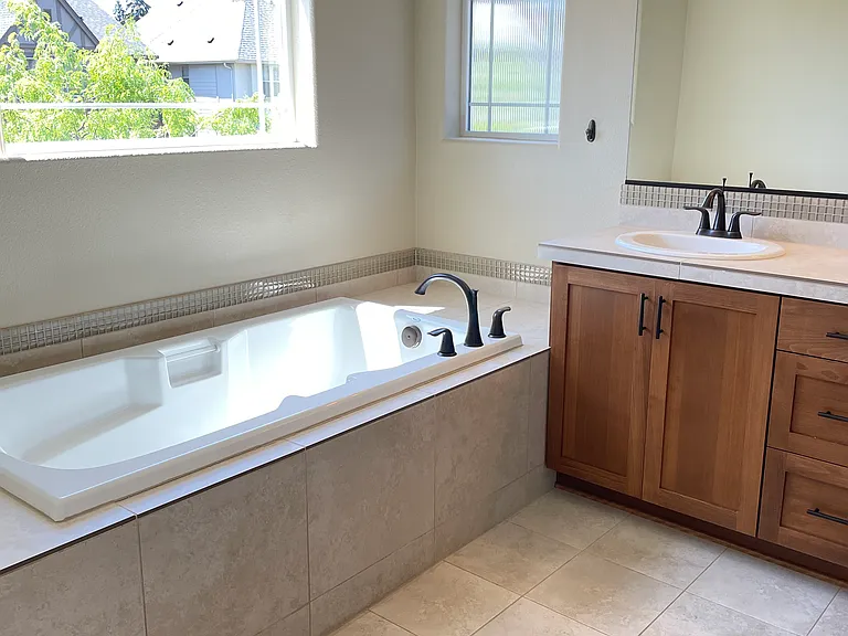 17201 SW Jean Louise Rd — Photo 13
