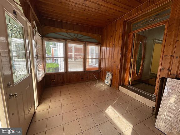 2nd image of 1424 Baird Blvd