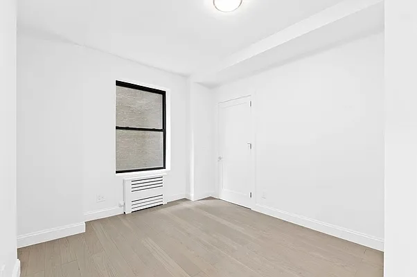 Rented by Corcoran | media 22