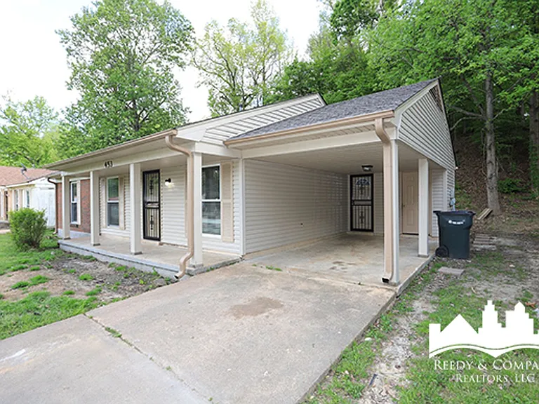 453 Fox Valley Dr — Photo 3