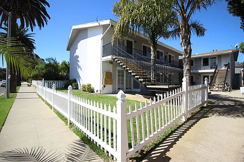 409 California St Photo 1