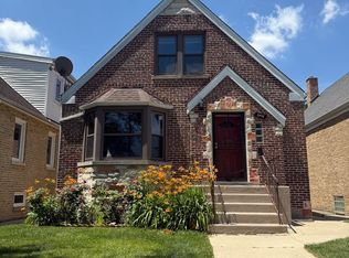 2916 N Nagle Ave, Chicago, IL 60634