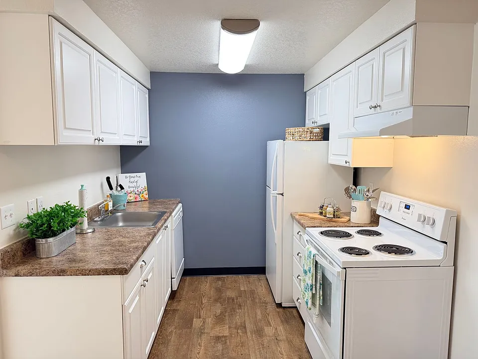 The Heights Apartments
