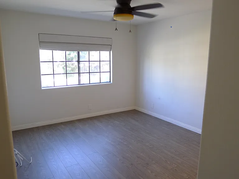 20321 Tidepool Cir #105 — Photo 17