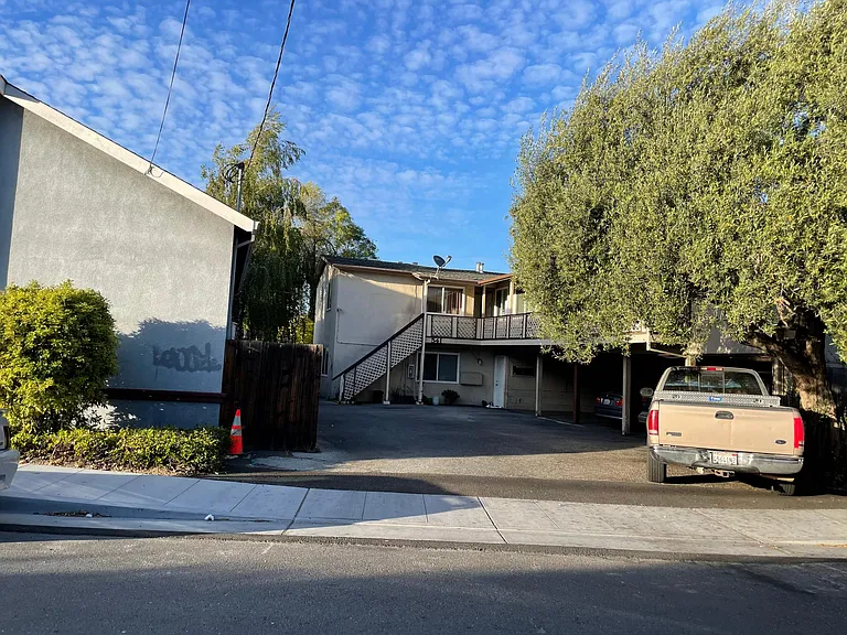 541 Pierce Rd #3 — Photo 15