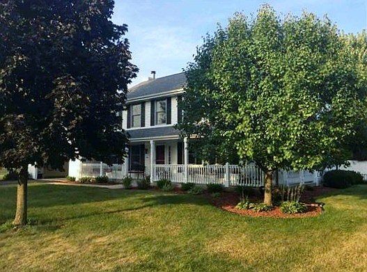 2nd image of 129 Bristlewood Ct
