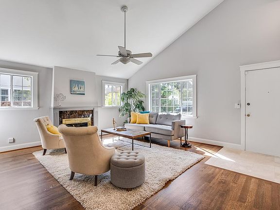 4th image of 392 Lassenpark Cir
