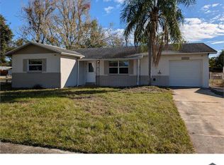 2003 Whispering Pines St, Largo, FL 33774