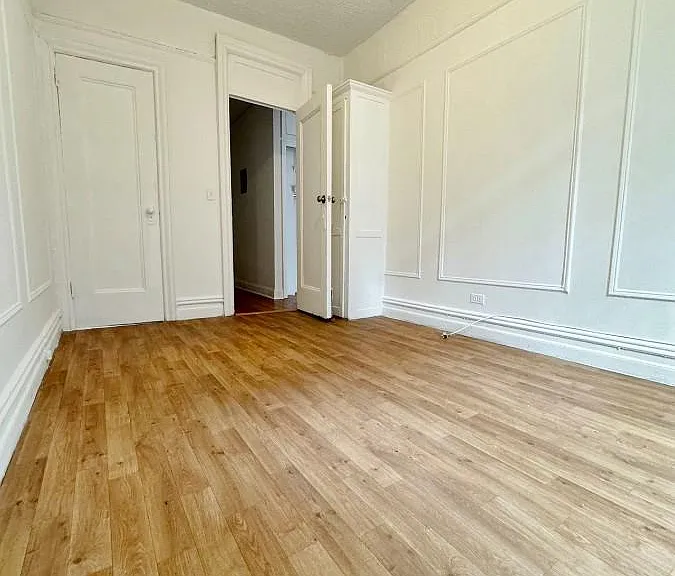 204 W 108th St #41 — Photo 1