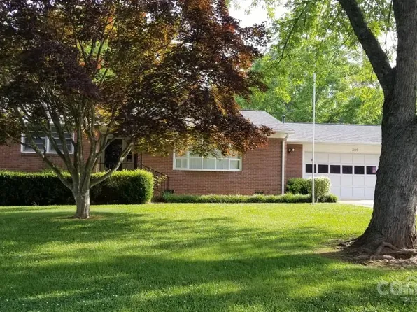 309 E Tennessee Ave, Bessemer City, NC 28016