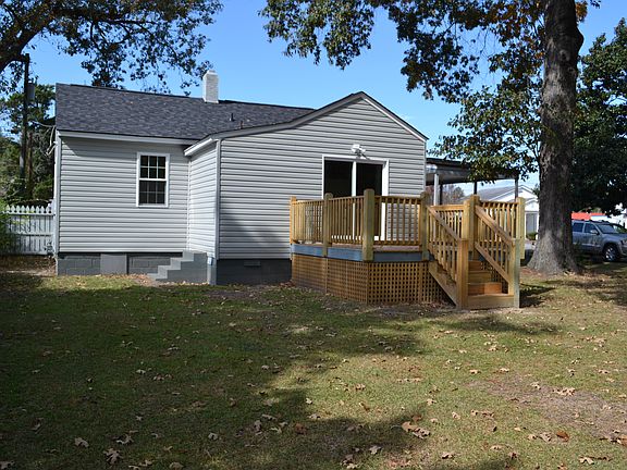 4th image of 972 Latimore St
