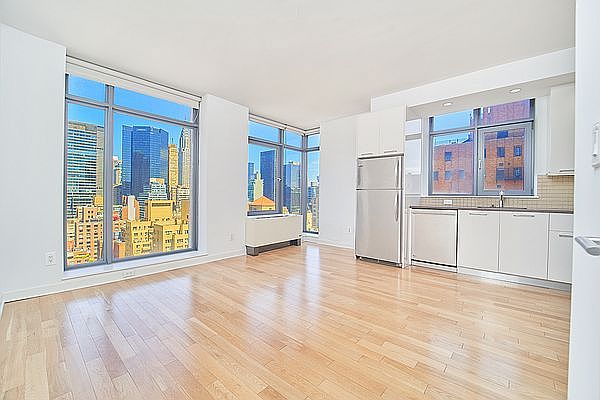 1st image of 49 E 34th St #7A
