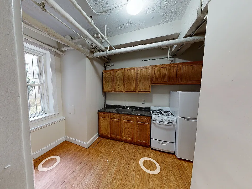 1185 Boylston St #52