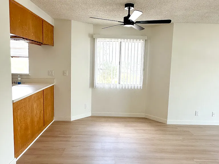 20342 Rue Crevier #613 — Photo 14
