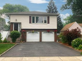 254 4th Ave, Garwood, NJ 07027