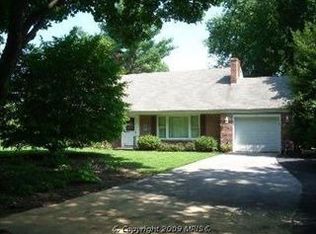 320 Overhill Dr, Chambersburg, PA