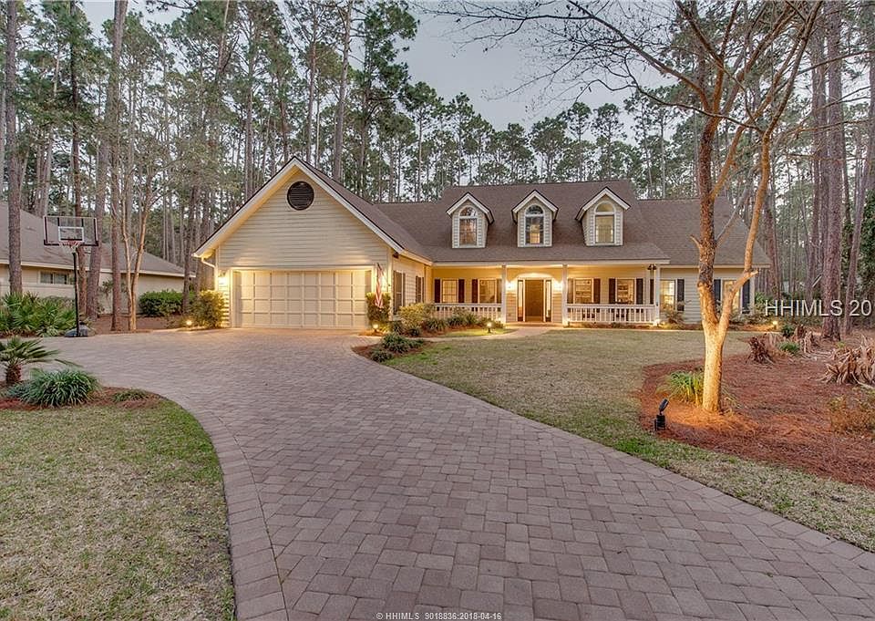 1st image of 6 Lenora Dr