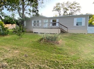 111 Pine St, Ravenna, TX 75476