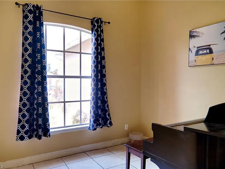 5325 Beauty St — Photo 20