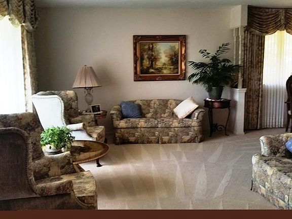 2nd image of 7123 Lee Dr