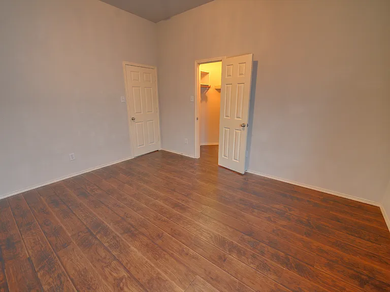 4005 Penny Royal Dr — Photo 28