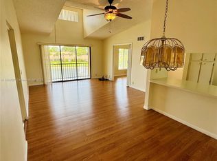 Pine Ridge North Village, Greenacres, FL 33415