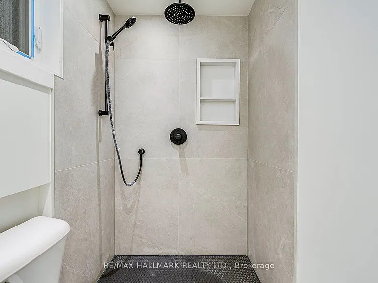 229 Kingston Rd #MAIN LOWER — Photo 14