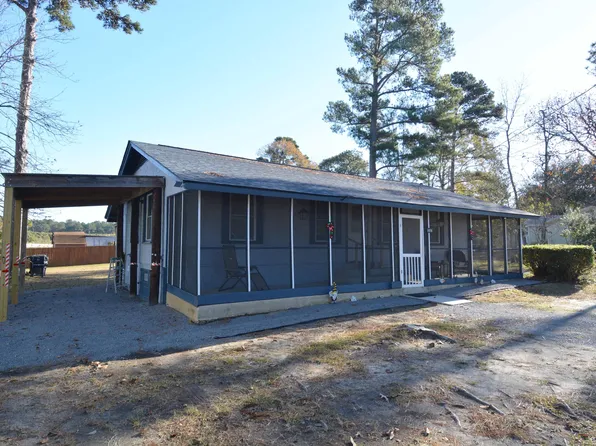 1028 Oakland Dr, Cross, SC 29436