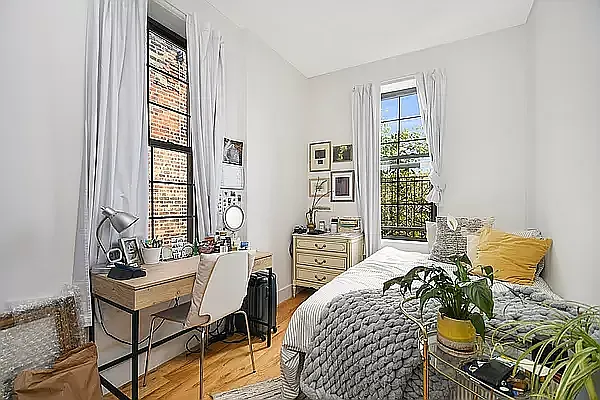 787 Franklin Ave #3B — Photo 4
