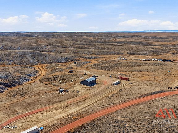 3rd image of 173 Ridge Way Rd