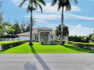 5020 SW 196th Ln, Fort Lauderdale, FL 33332