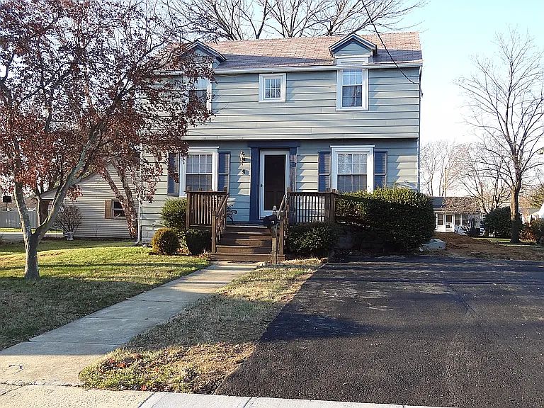 1st image of 9 Silver Ave