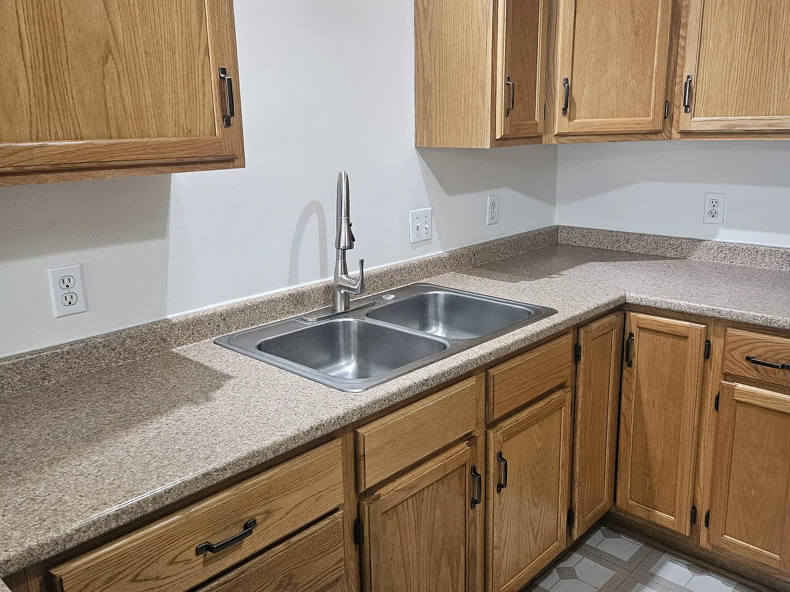 13XX Peitz Ave — Photo 4