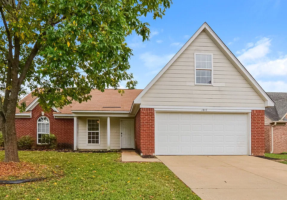 1813 Cherry Creek Dr