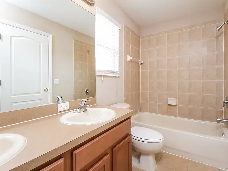 6305 36th Ct E — Photo 14