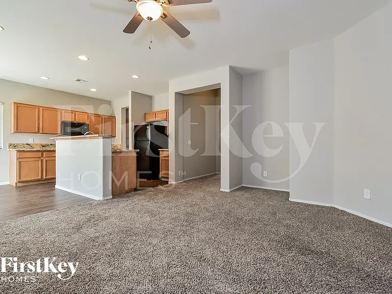 1527 Paradise Reef Ave — Photo 5