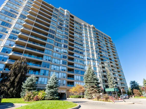 1880 Valley Farm Rd #723, Pickering, ON L1V 6B3