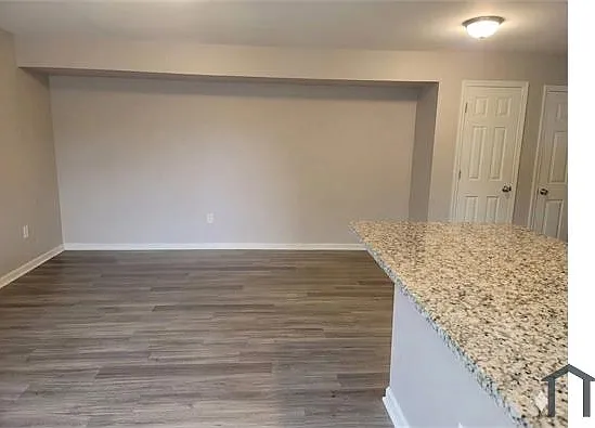 1 bed, 750 sqft, $1,395 — Photo 2