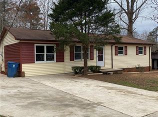 2625 Tablerock Rd, Lenoir, NC 28645