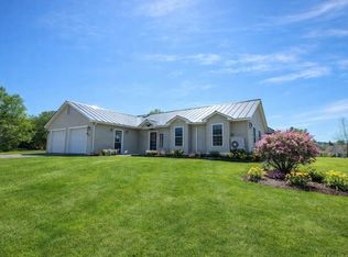 3 Hutchins Cir, Barre, VT 05641