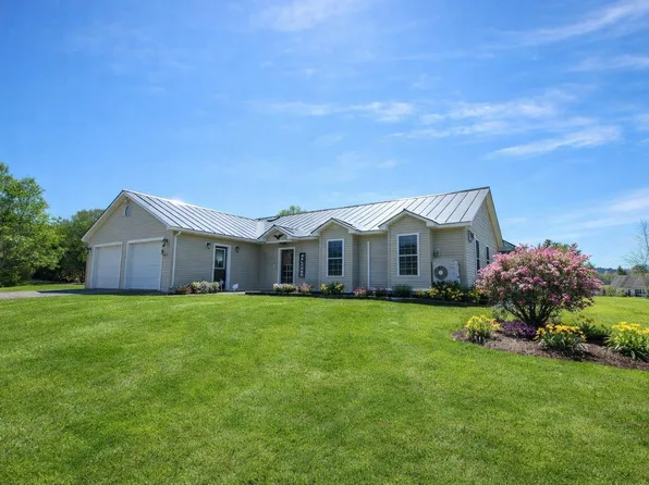 3 Hutchins Circle, Barre Town, VT 05641