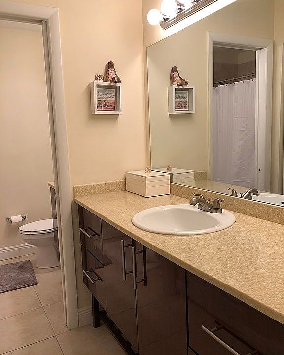 1st image of 3867 Estepona Ave