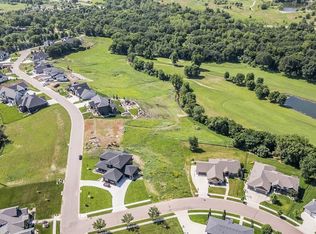 1421 S Sugar Maple Dr, Sioux Falls, SD 57110