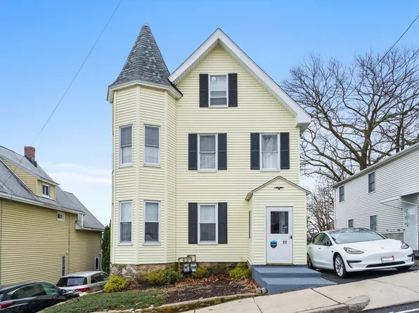 18 Horace St, Malden, MA 02148