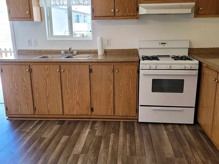 17072 E Duffers Dr — Photo 1